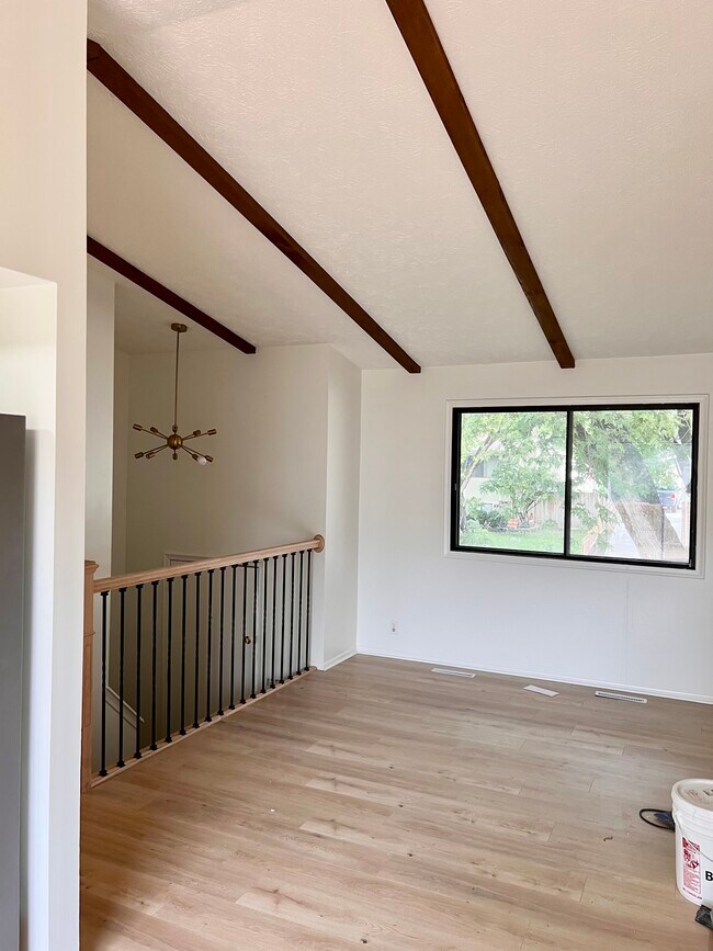 Foto del edificio - 14817 Olive St