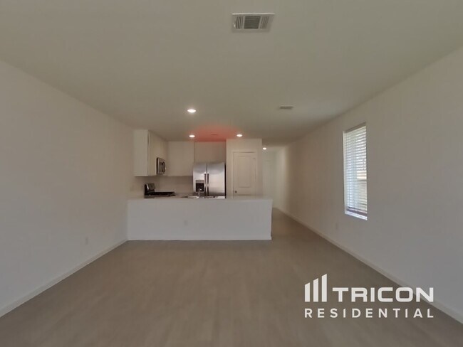 Foto del edificio - 3009 fantasy Terrace Dr