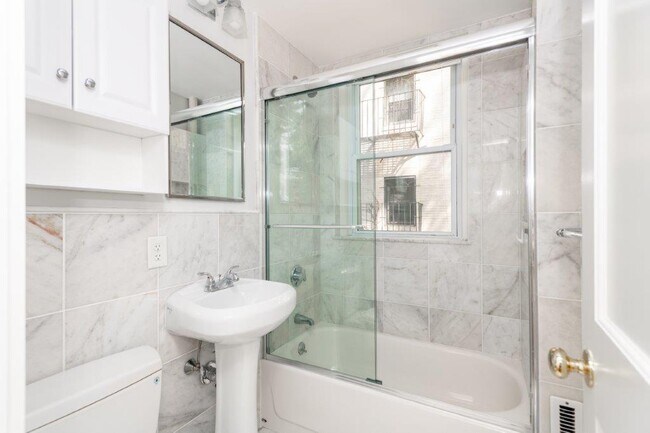 Foto del edificio - 49 Worthington St