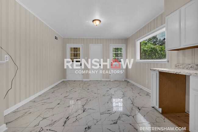 Foto del edificio - 4011 Comanche Rd