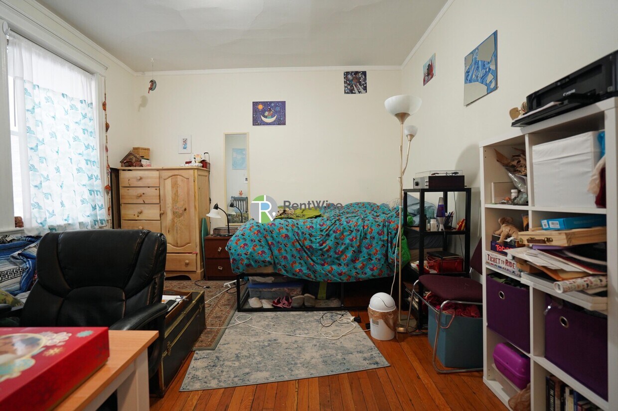 14 Orkney Rd Unit 2, Boston, MA 02135 Condo for Rent in Boston, MA