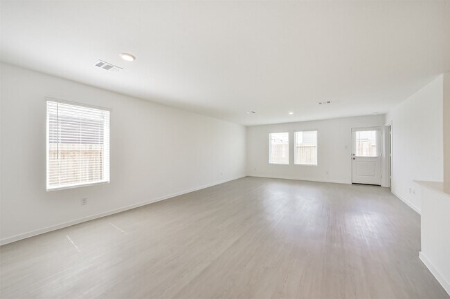 Foto del edificio - 648 Burlina Rd