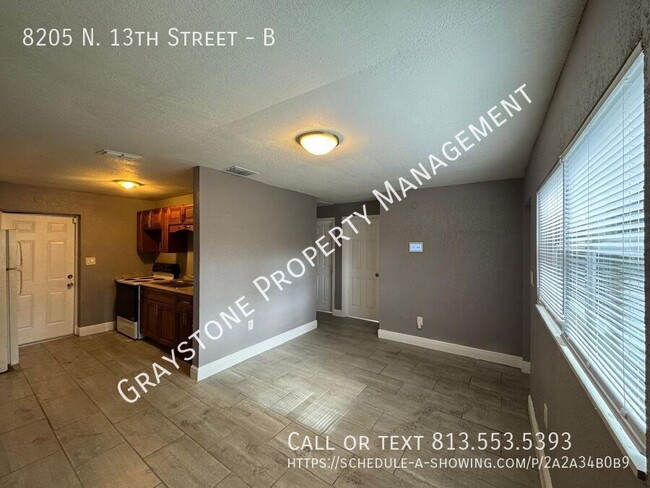 Building Photo - Affordable 2-Bedroom Multifamily home in S...