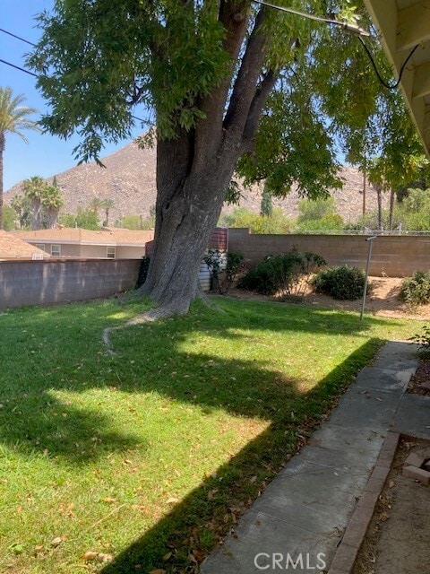 Building Photo - 515 Alta Mesa Dr