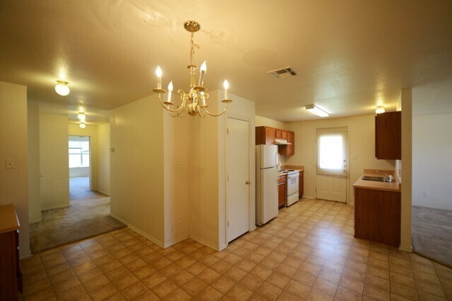 Building Photo - 5204 Lauren Lea Dr