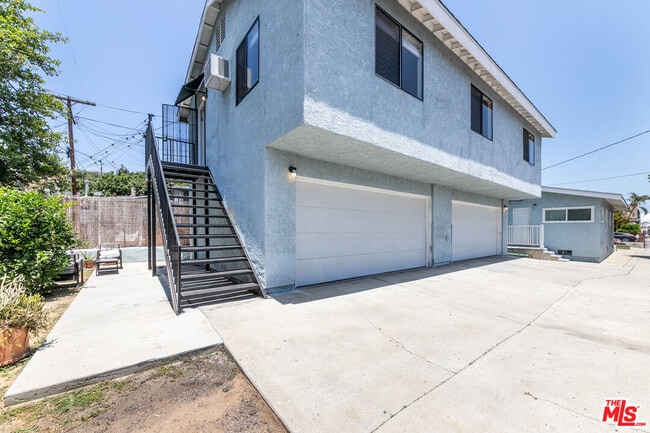 Building Photo - 441 N Ditman Ave