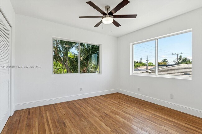 Building Photo - 820 83rd St