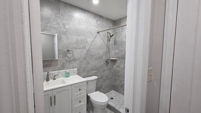 Foto del edificio - 311 SW 12th Ct