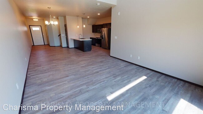 Foto del edificio - 3 br, 2 bath House - 6811 Gresford Place 6...