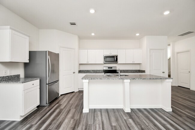 Foto del edificio - 7810 Carrotwood Ct