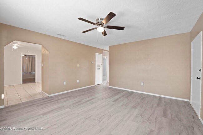 Foto del edificio - 1807 Elizabeth St