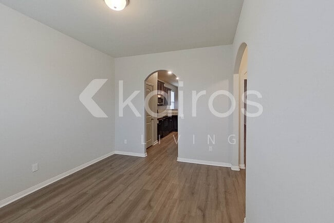 Foto del edificio - 825 NW 5th St