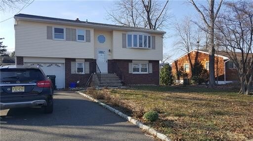 Foto principal - 5098 Scott St