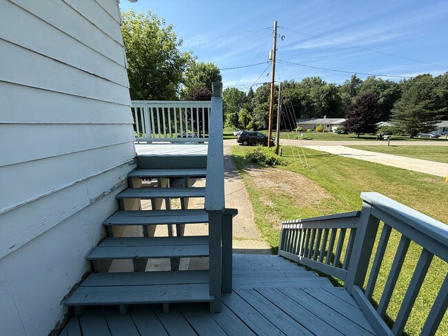 Building Photo - 6108-6108 Scotch Blue Dr