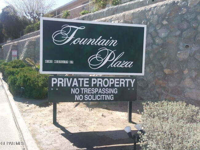 Foto del edificio - 4141 Westcity Ct