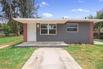 Building Photo - 11715 NW 22nd Ct