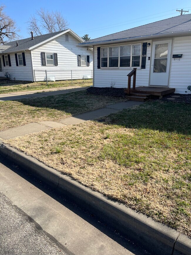 Foto del edificio - 1839 S 4th St