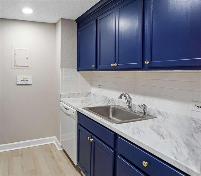 Foto del edificio - 375 Ralph McGill Blvd NE