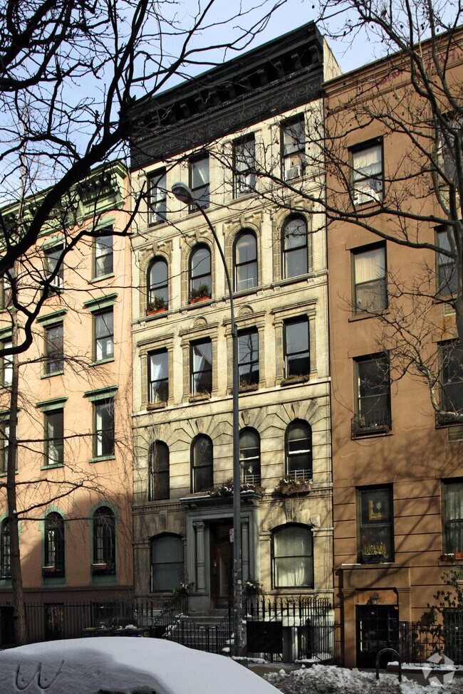 Foto del edificio - 51 St Marks Pl