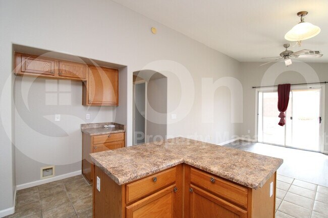 Foto del edificio - 31402 N Cactus Dr