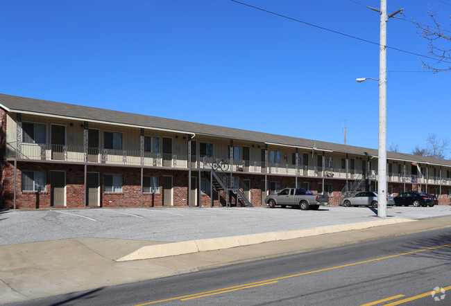 Foto del edificio - University Apartments