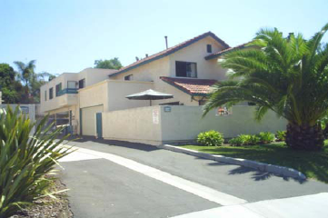 Building Photo - Avenida Las Brisas 4-Plex