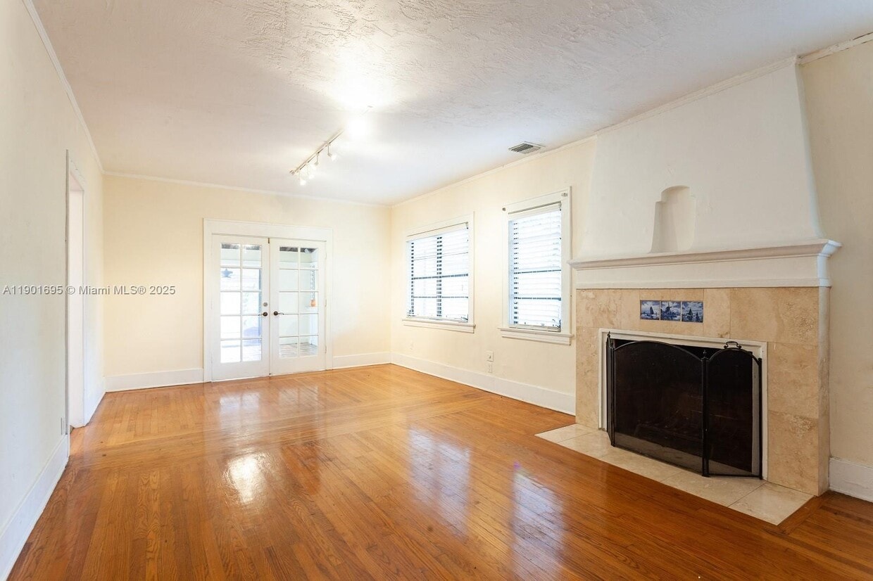 Foto principal - 1109 Ferdinand St