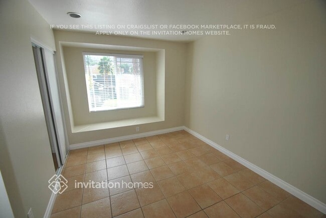 Building Photo - 14772 Long View Dr