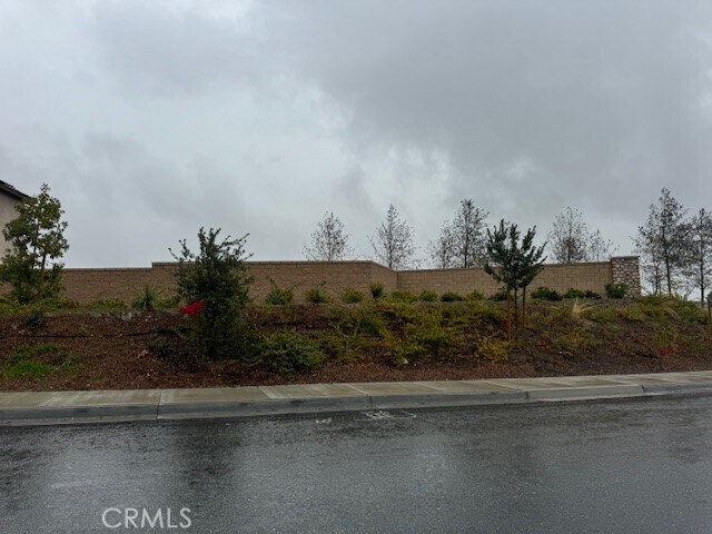 Building Photo - 2315 Powell Dr