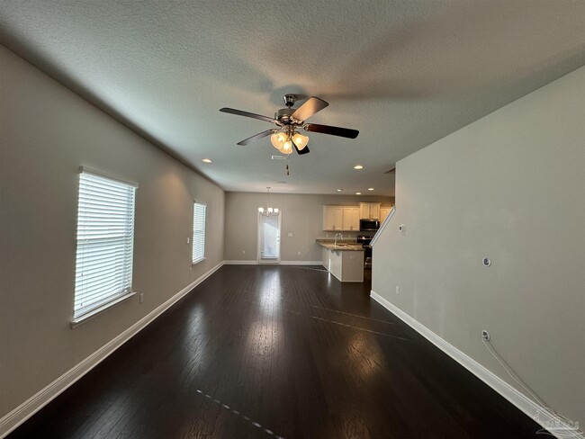 Foto del edificio - 4435 Oak Orchard Cir