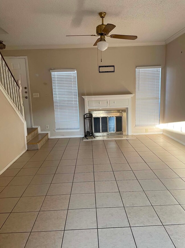 Photo - 11655 Audelia Rd (Dallas, TX) Apartment