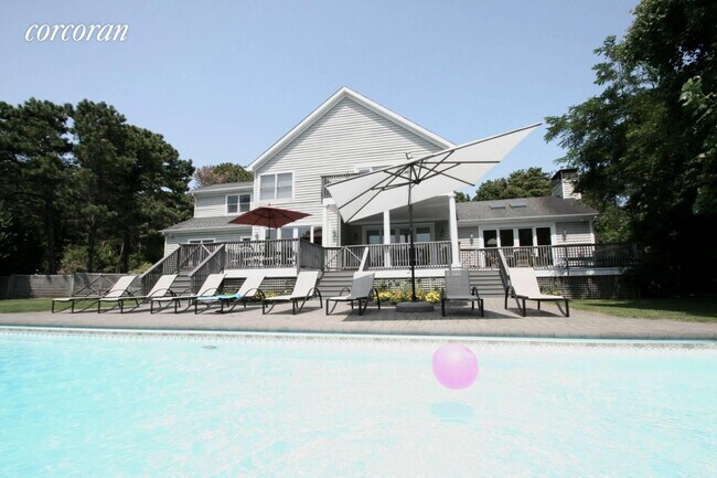 Foto del edificio - 286 Montauk Hwy
