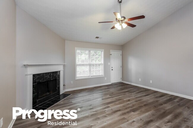 Building Photo - 1292 Poison Oak Ct SE