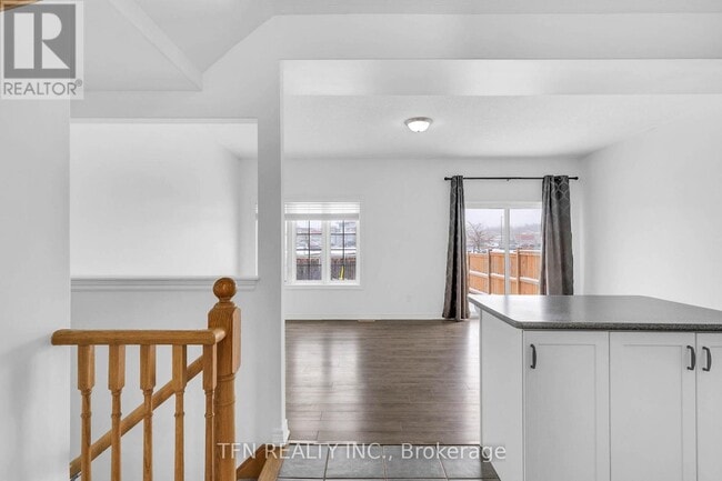 Building Photo - 9 Isabella Dr