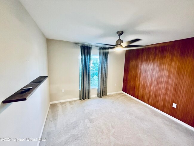 Foto del edificio - 1026 Dania Cir