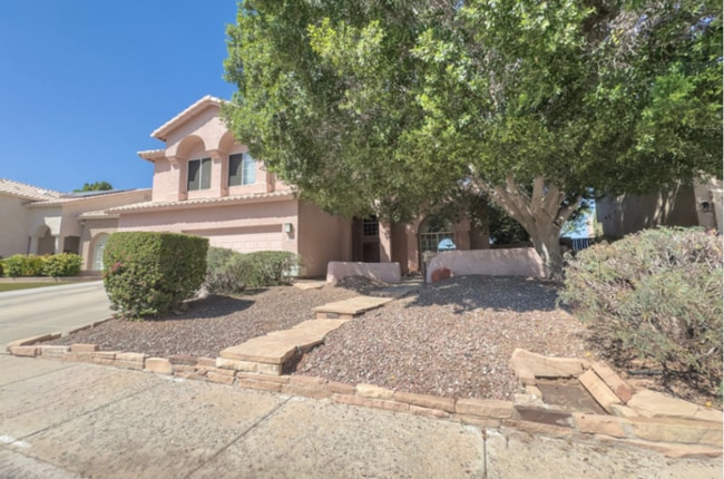 Building Photo - 5Bed/3Bath House at 67th Ave/Deer Valley Rd! Ready for Immediate Move-In! -- GOLF COURSE VIEWS! R...