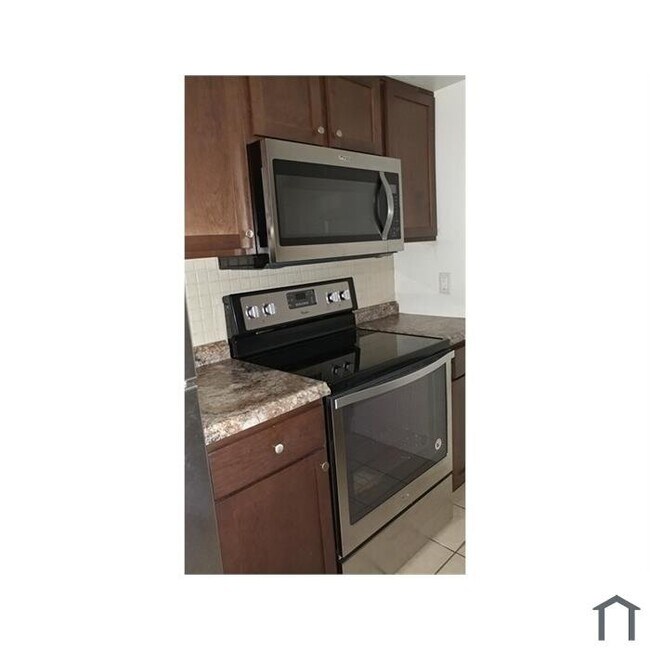 Photo - 2521 Rio Pinar Lakes Blvd Townhome