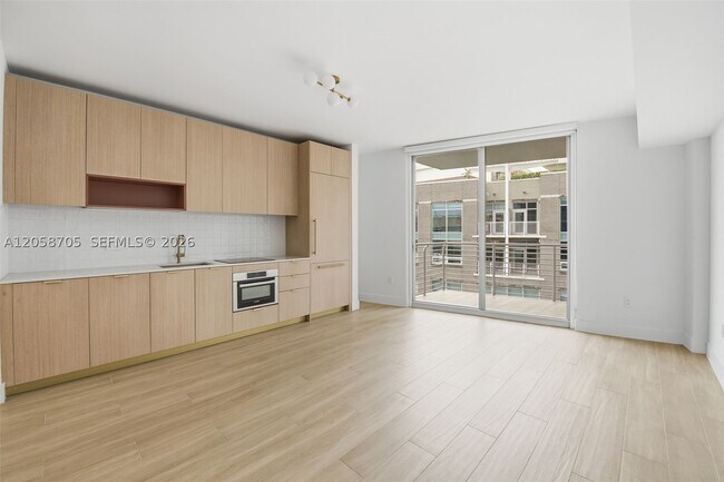 Foto del edificio - 90 NE 32nd St