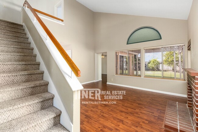 Building Photo - Beautiful 2-Story Antelope Home