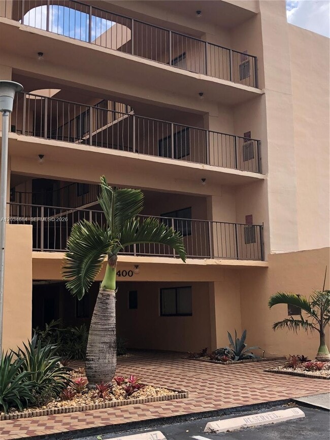 Foto del edificio - 8400 SW 133rd Avenue Rd