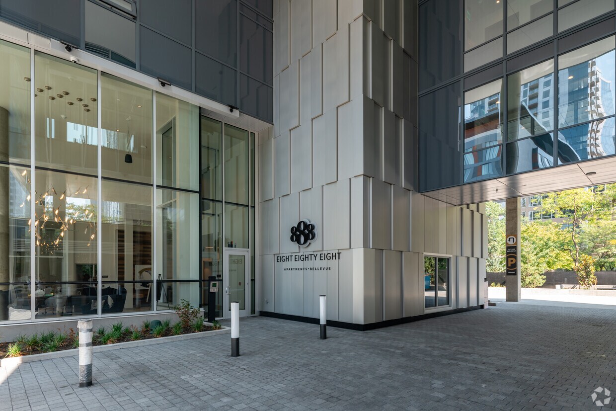 Foto principal - 888 Bellevue Apartments