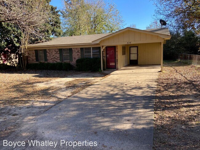 Foto del edificio - 3 br, 1 bath House - 826 Bluebonnet St.
