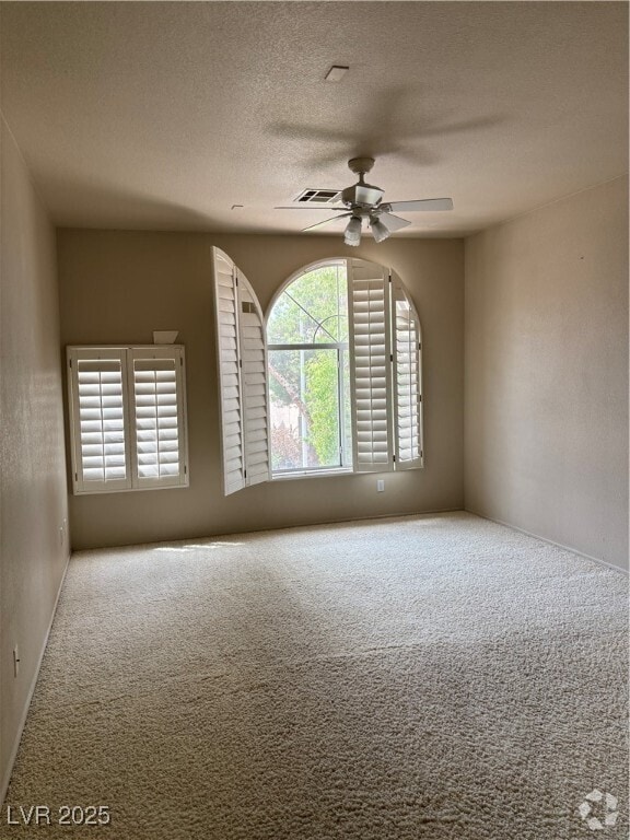 Building Photo - 112 Weatherwood Ct