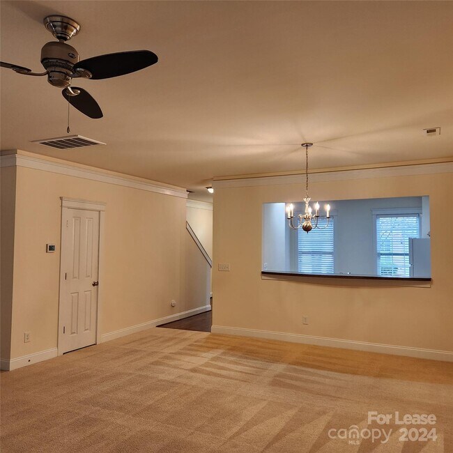 Foto del edificio - 923 White Point Dr