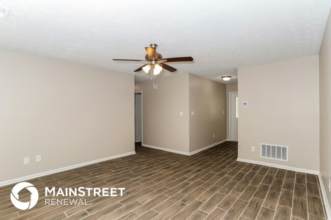 Building Photo - 9073 Woodgreen Way