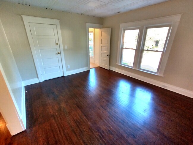 Living Room, featuring hardwood floors and great light - 1835 Eastern Ave SE
