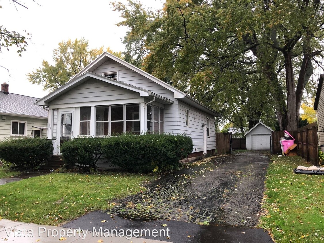 Primary Photo - 3 br, 1 bath House - 264 Lone Oak Avenue