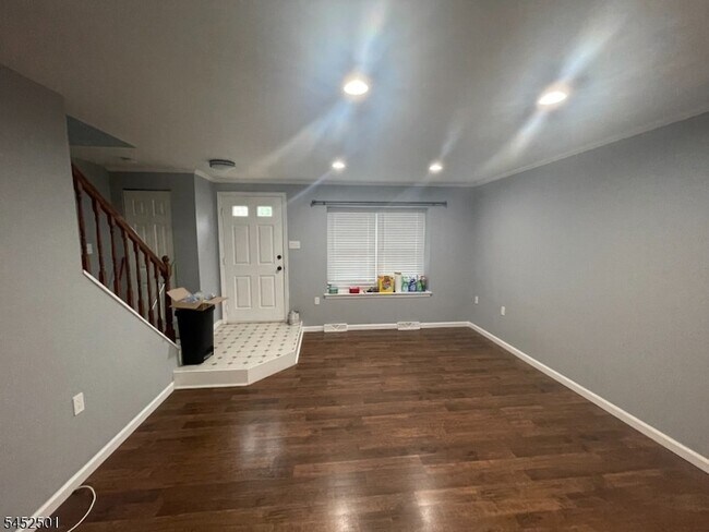 Building Photo - 13 Wood Duck Ct