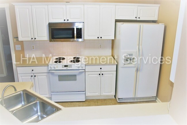 Building Photo - 3838 Princeton Oaks NW