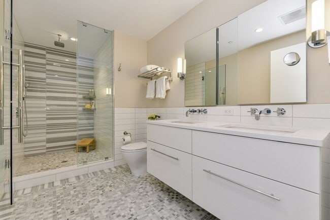 Pictures are representative samples of the advertised unit. In some cases, the actual units you tour - 131 Broad St